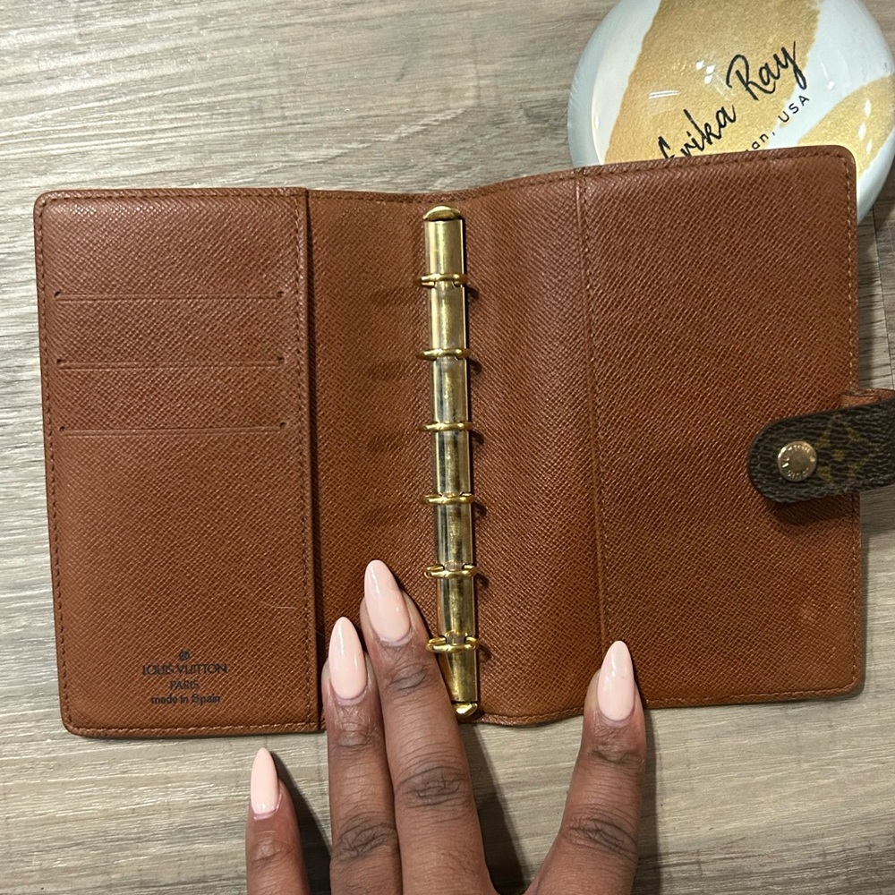 SOLD Louis Vuitton Monogram Agenda PM/Passport Holder - Picture 4 of 9